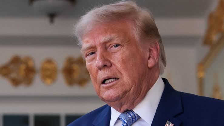 Trump Ya Dakatar Da Ƙara Faɗaɗa Hare-Haren Sojin Amurka Kan Iran